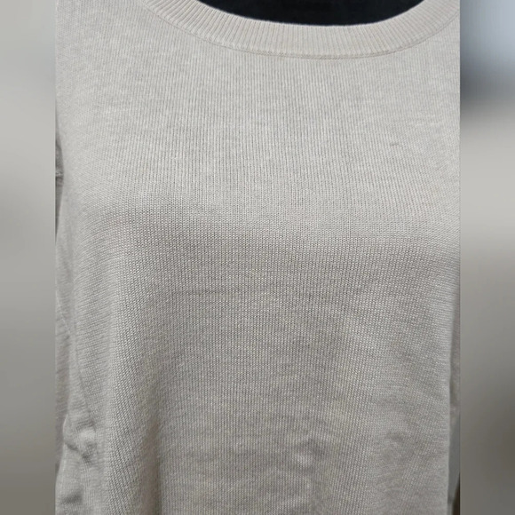 Cold Shoulder Top #320-321 - Picture 6 of 6